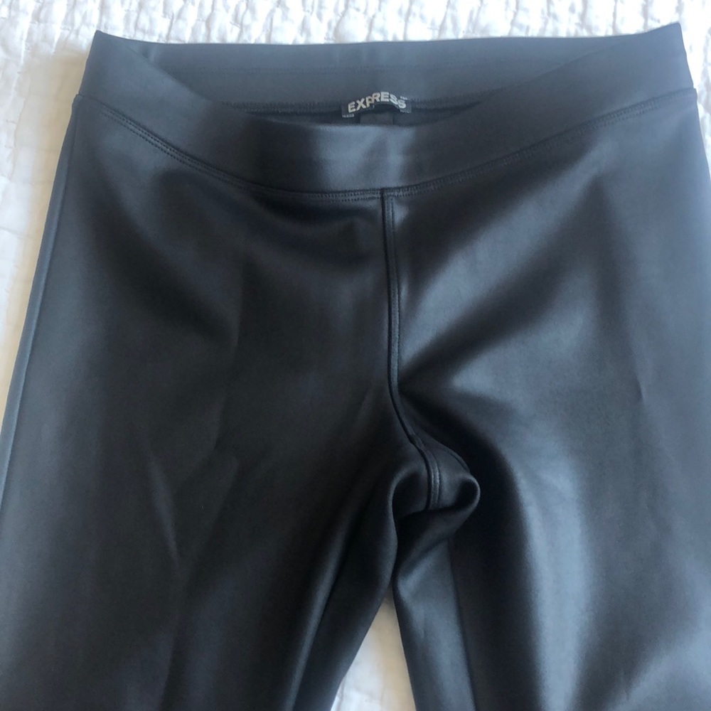 Sexy black leather leggings! NBW! Size S